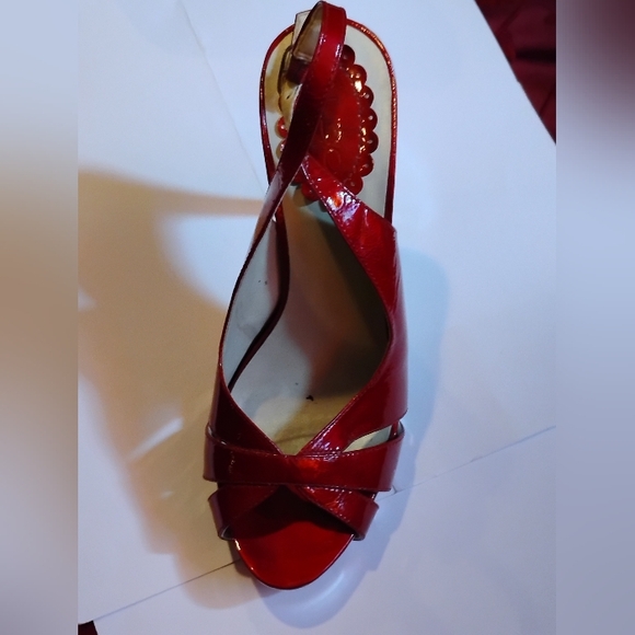 ALDO - Picture 1 of 1